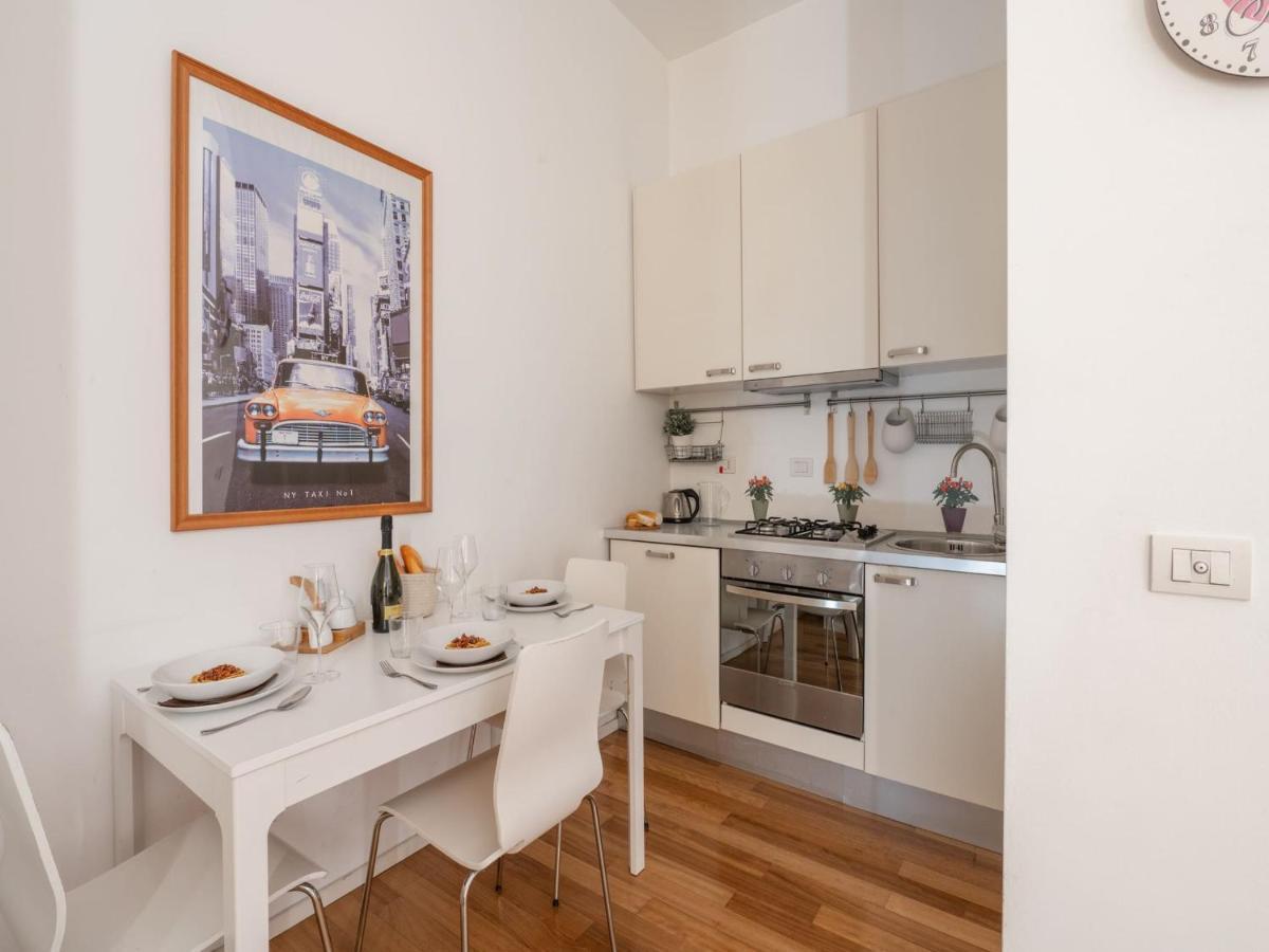 The Best Rent - Comfortable One Bedroom Apartment In Milan Downtown Екстер'єр фото